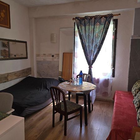 Hostel Apollo Zabkowice Slaskie Exteriör bild