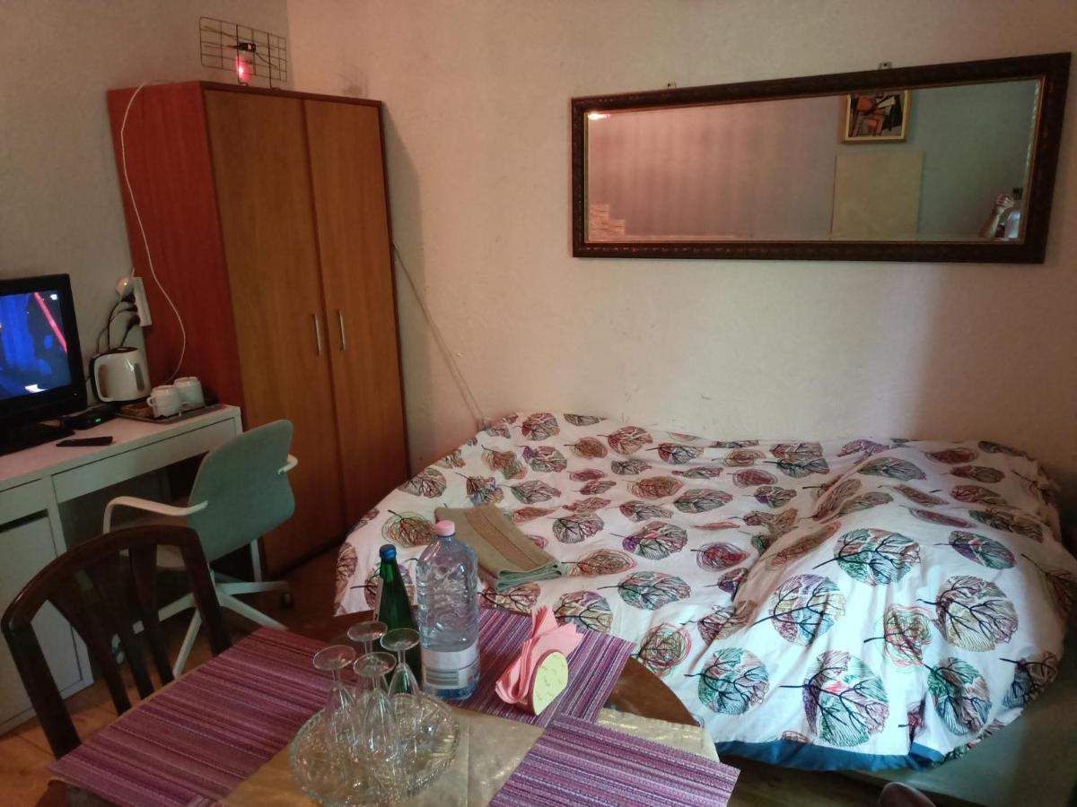 Hostel Apollo Zabkowice Slaskie Exteriör bild