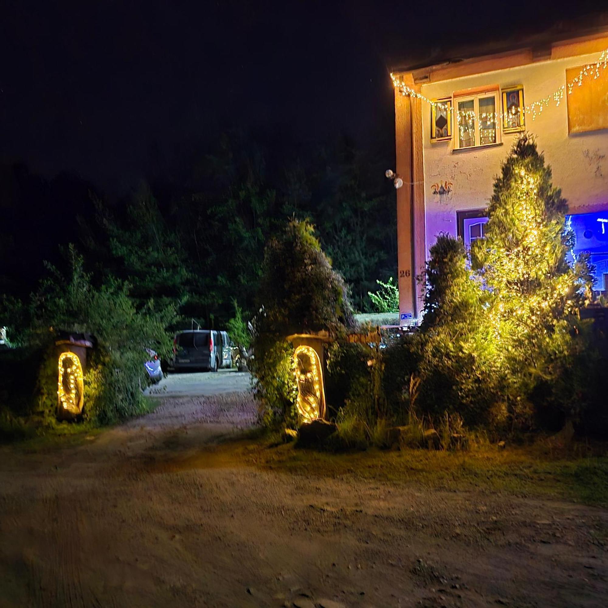 Hostel Apollo Zabkowice Slaskie Exteriör bild